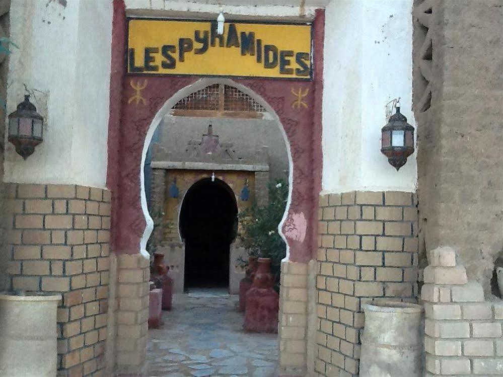 Les Pyramides Hotel メルズーガ エクステリア 写真